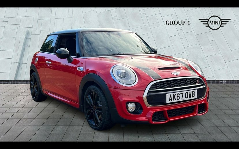 Mini Hatch Cooper S 3-Door Hatch Red