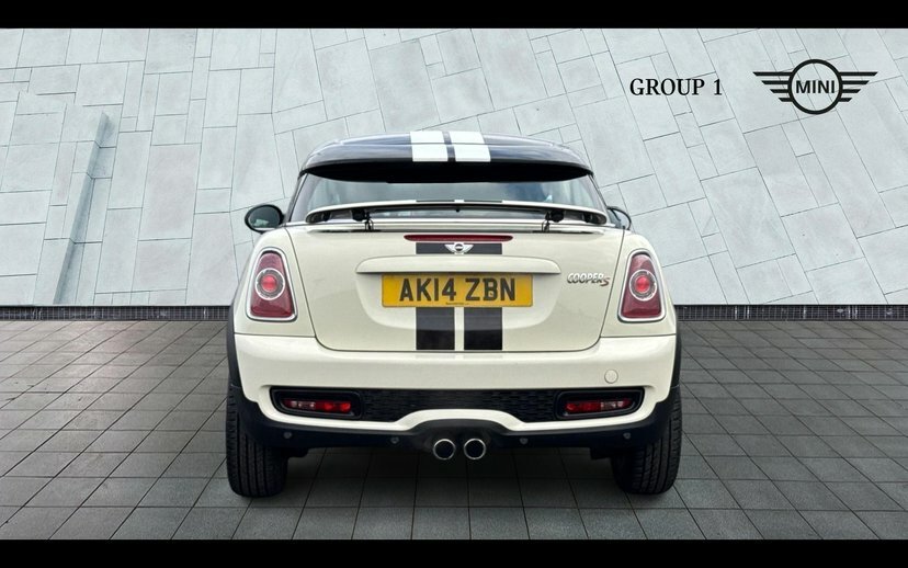 Mini Coupe 1.6 Cooper S Coupe Euro 5 184 P White #3