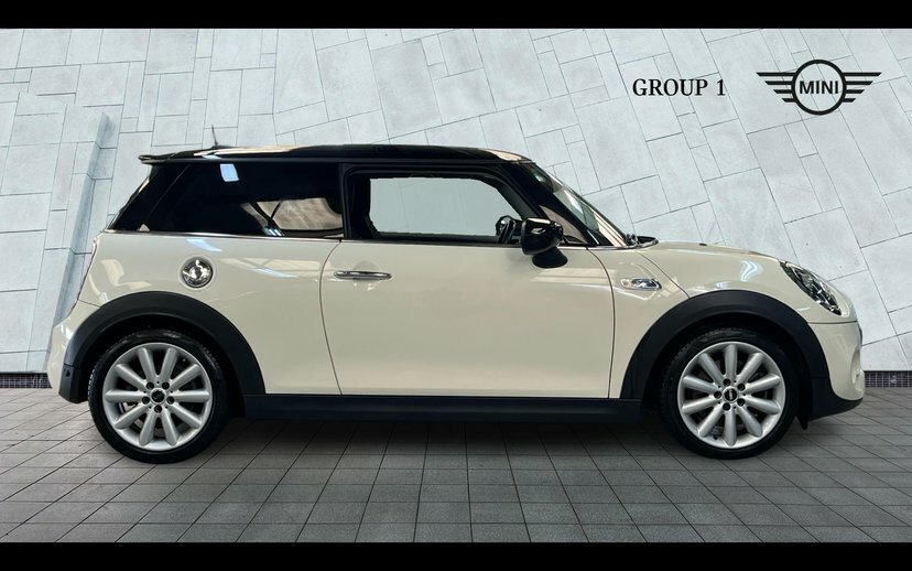 Mini Hatch 3-Door Hatch Cooper S Classic White #3