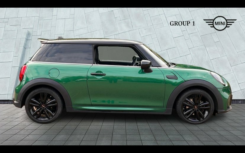 Mini Hatch 3-Door Hatch Cooper Sport AE73OGN Green #3