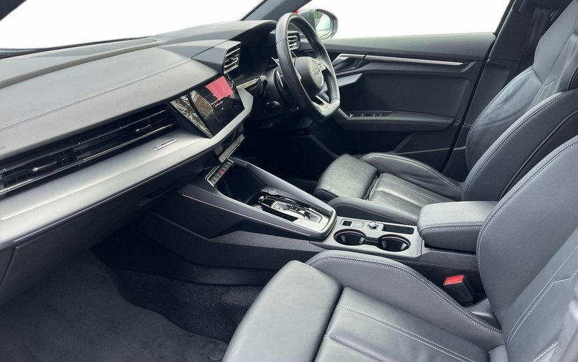 Audi A3 1.5 Tfsi 30 S Line Sportback S Tronic Grey #2