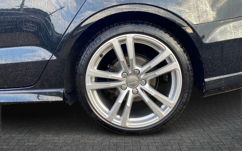 Audi A3 2.0 Tdi S Line Saloon 150 Ps Black #5