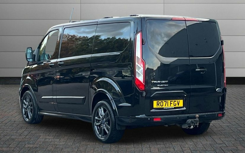 Ford Transit Custom 2.0 290 Ecoblue Sport Panel Van L1 Black #3