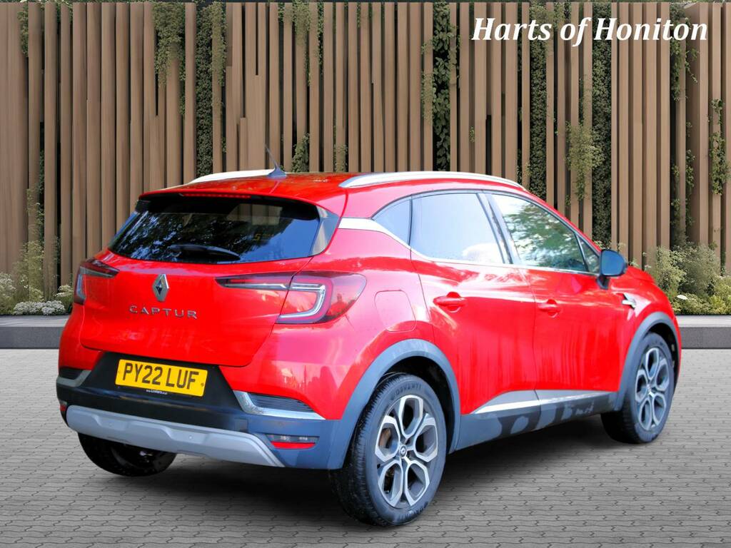 Renault Captur 1.3 Se Edition Tce 140 Edc Turbo Red #2