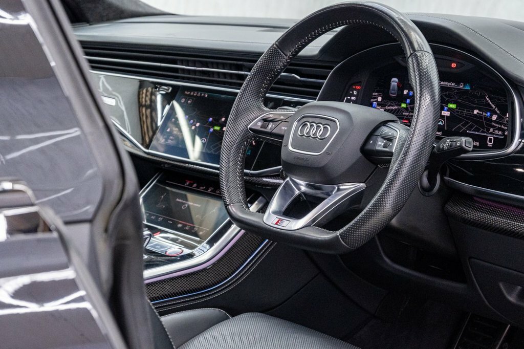 Audi SQ8 4L Vorsprung Black #3