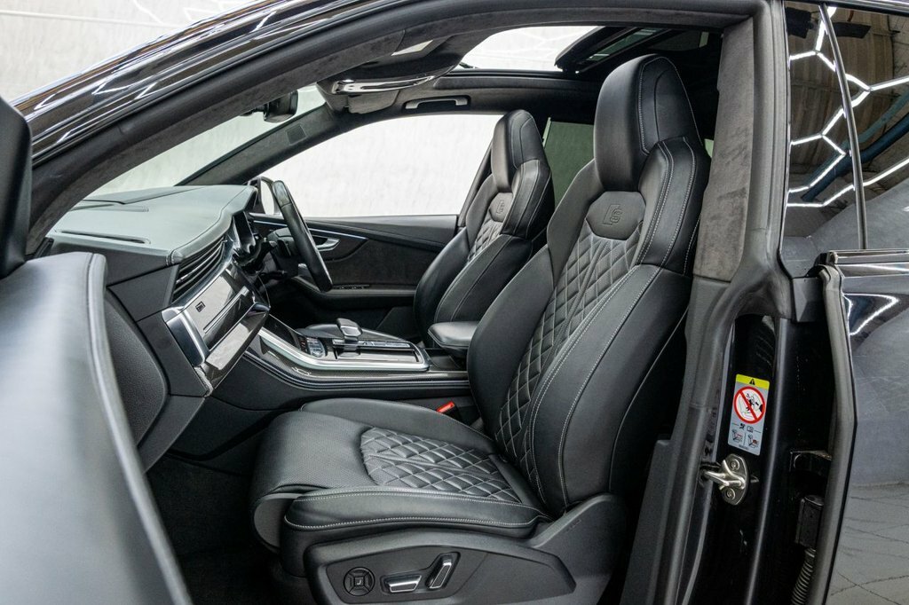 Audi SQ8 4L Vorsprung Black #5