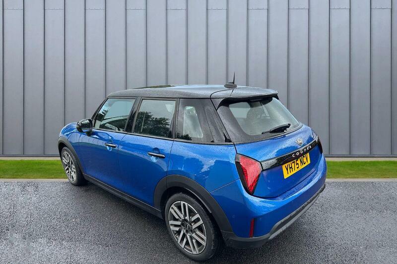 Mini Hatch 1.5C Classic Steptronic Euro 6 Ss Blue #4