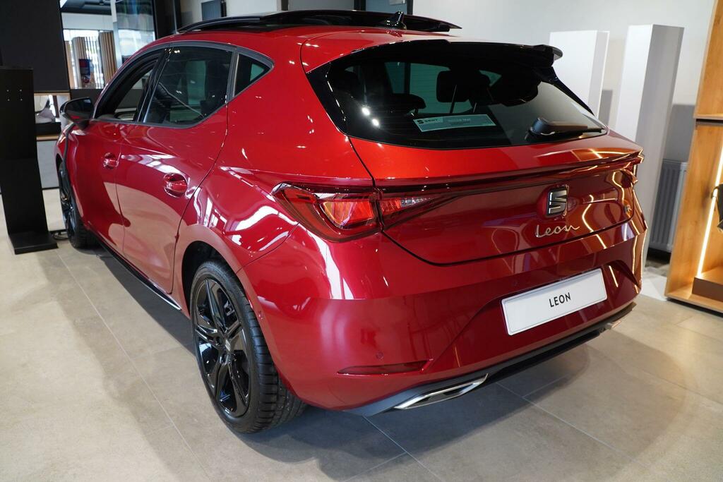 Cupra Born 170Kw E-boost V2 59Kwh White #2