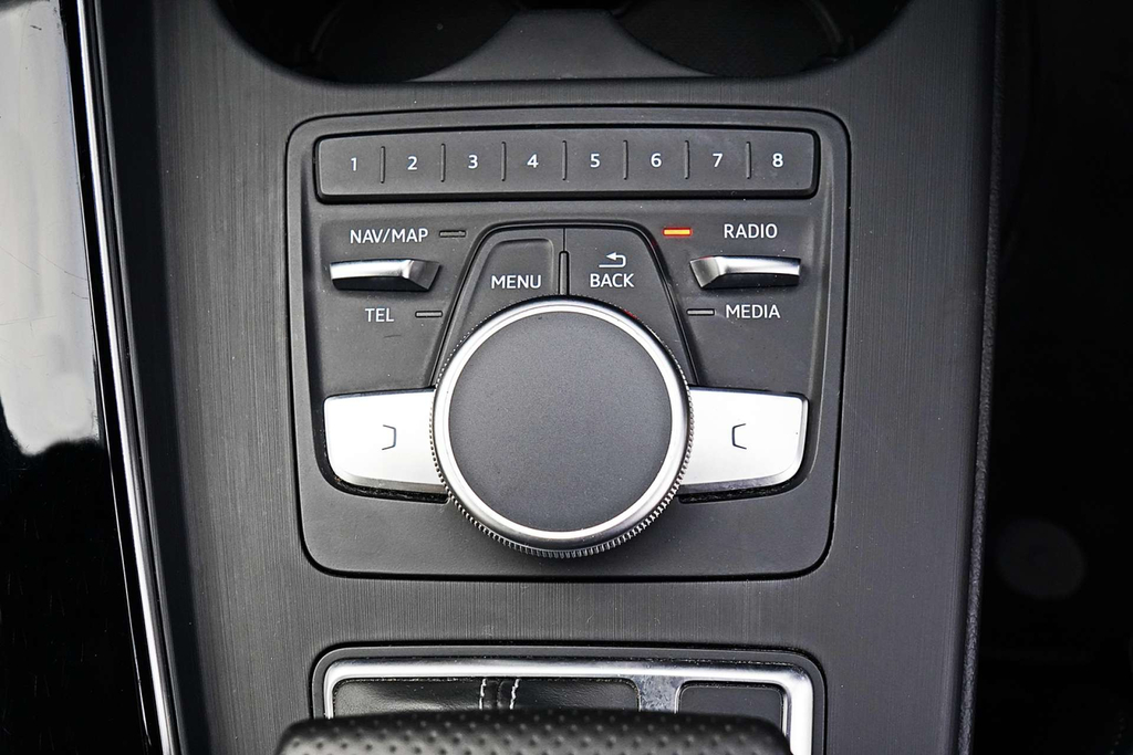 Audi A4 Saloon 2.0 Tdi Ultra S Line 201767 Grey #17