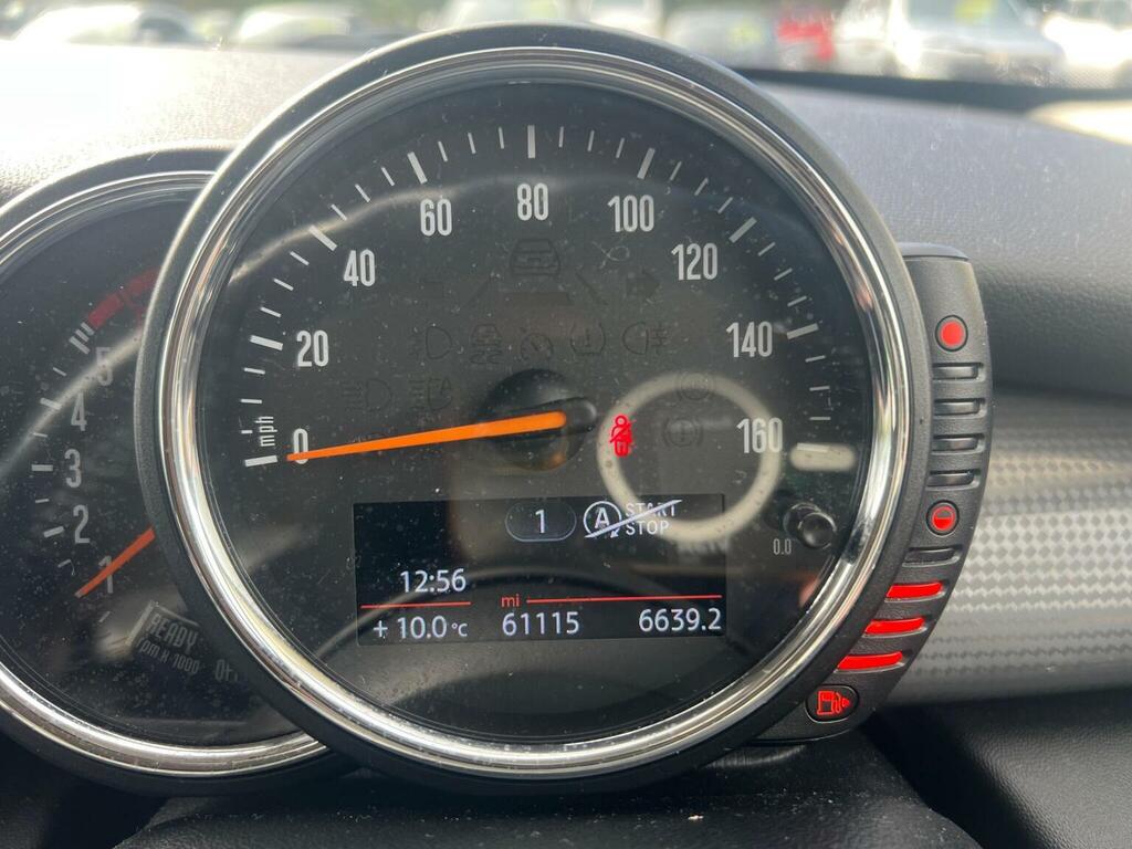 Mini Hatch 1.5 Cooper Red #57