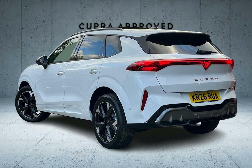 Cupra Terramar 1.5 Etsi V2 Suv Hybrid Dsg White #3