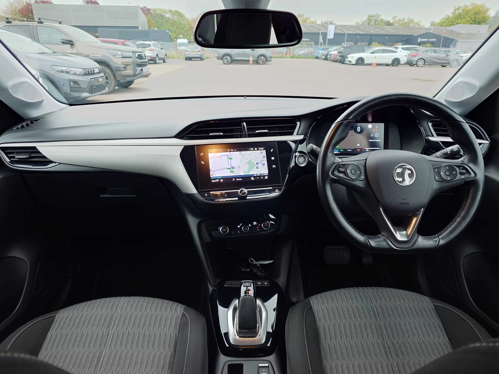 Vauxhall Corsa-e 100Kw Se Nav Premium 50Kwh 7.4Kwch White #4