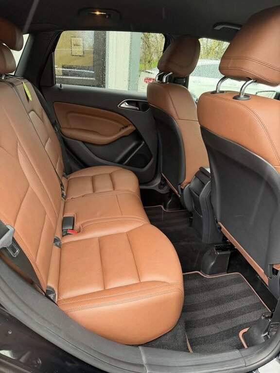 Mercedes-Benz B Class 1.5L Sport Blue #8