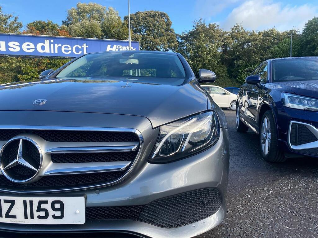 Mercedes-Benz E Class 2.0 E220d Amg Line Premium Plus G-tronic Euro 6 White #31