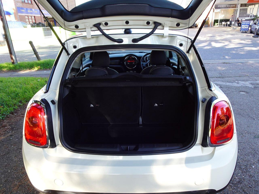 Mini Hatch 1.5 Hatchback Euro 6 Ss 136 Ps White #5