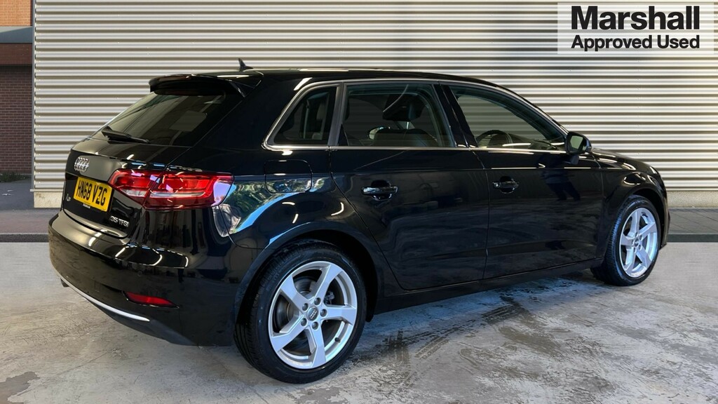 Audi A3 A3 35 Tfsi Sport S Tronic Black #2