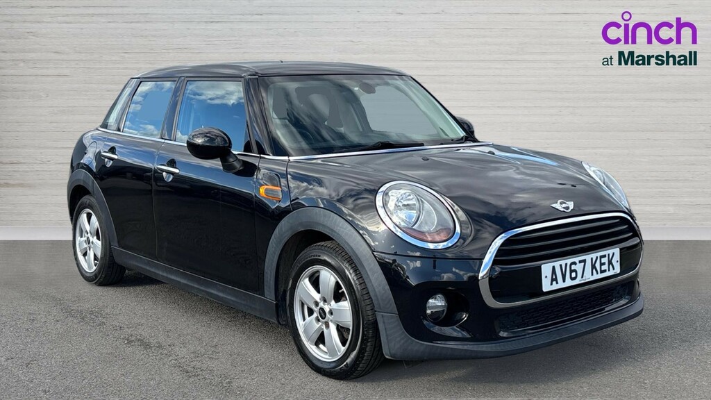 Mini Hatch Hatchback 1.5 Cooper Black