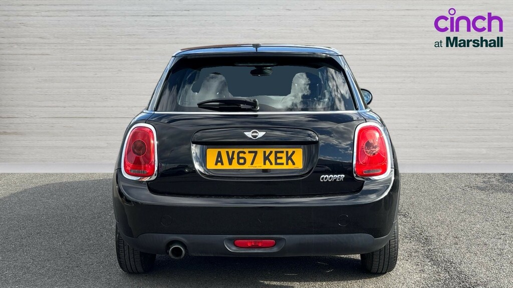 Mini Hatch Hatchback 1.5 Cooper Black #4