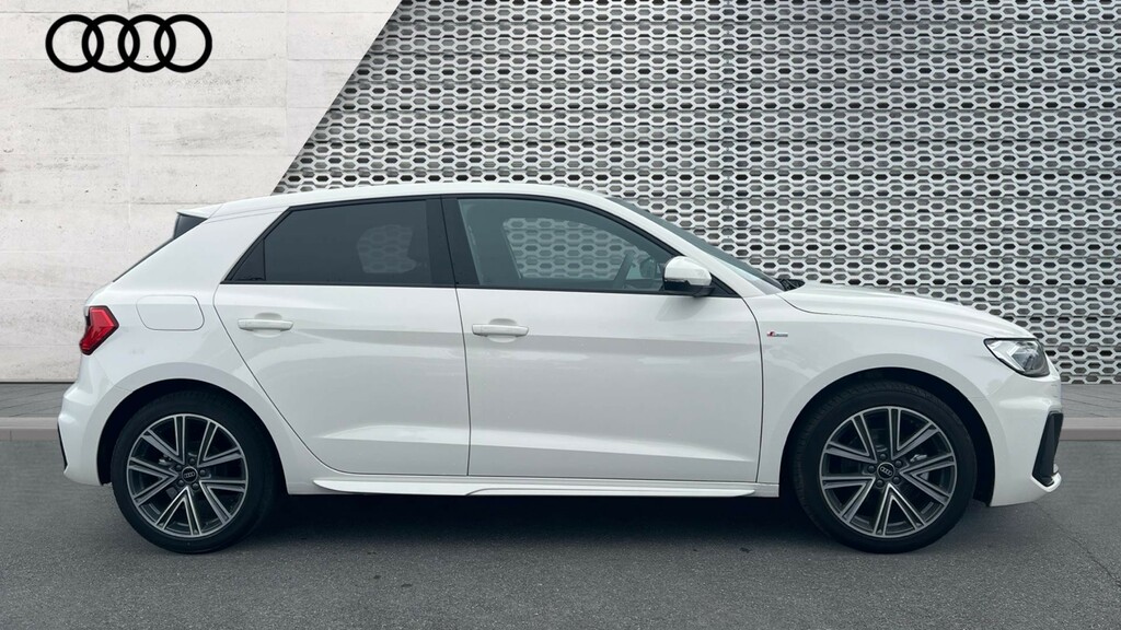 Audi A1 A1 30 Tfsi S Line S Tronic Yellow #4