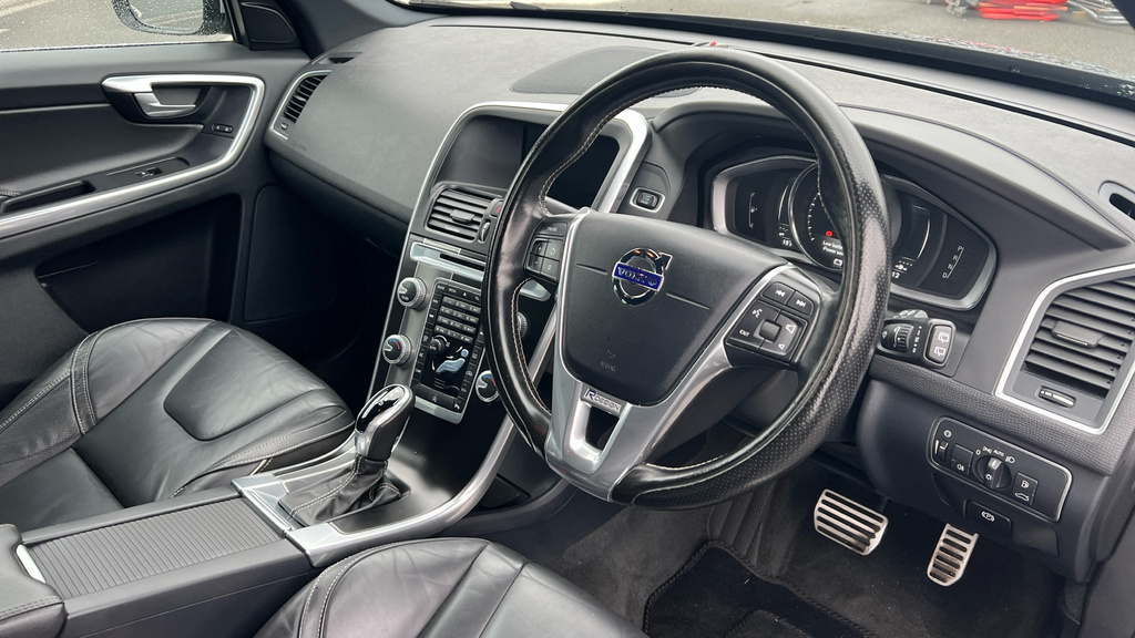 Volvo XC60 Xc60 D4 190 R Design Lux Nav Geartronic Grey #4