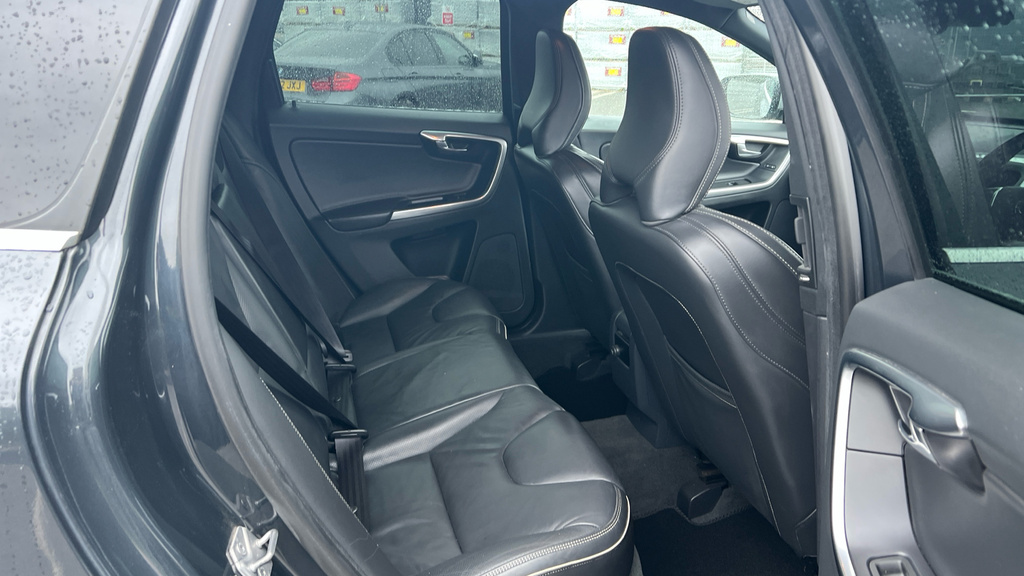 Volvo XC60 Xc60 D4 190 R Design Lux Nav Geartronic Grey #6