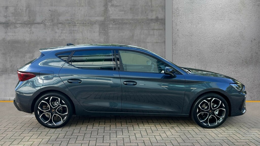 Cupra Leon Leon 1.5 Etsi 150 V2 Dsg KR76DVG Grey #4