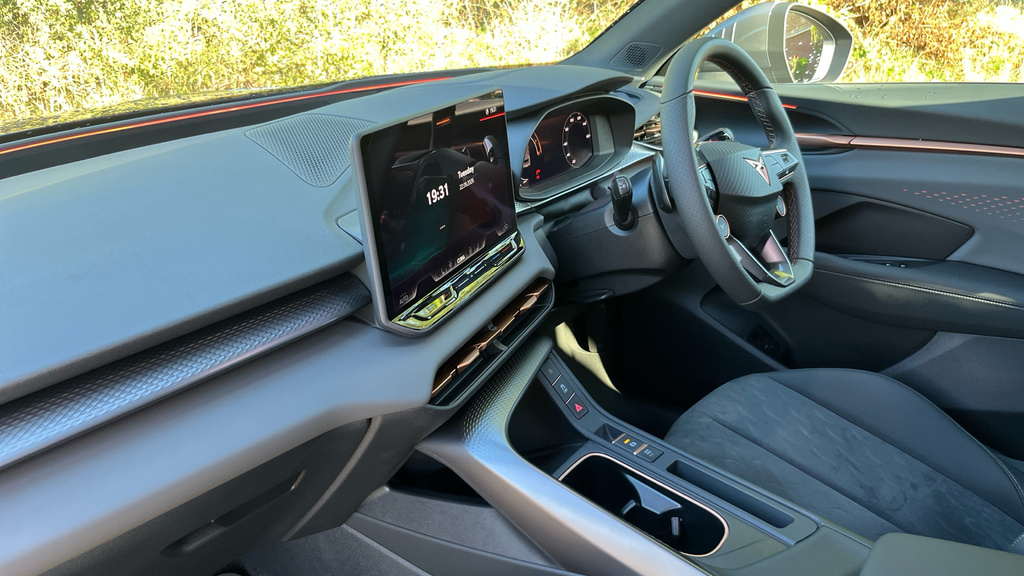 Cupra Terramar Terramar 1.5 Etsi 150 V2 Dsg Blue #2