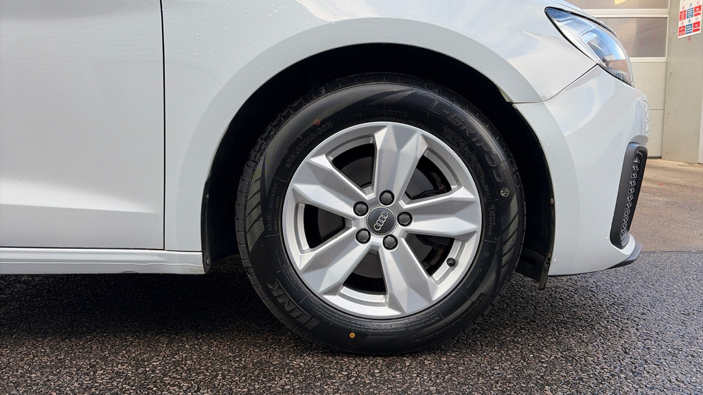 Audi A1 A1 30 Tfsi Technik OE69OUN White #5