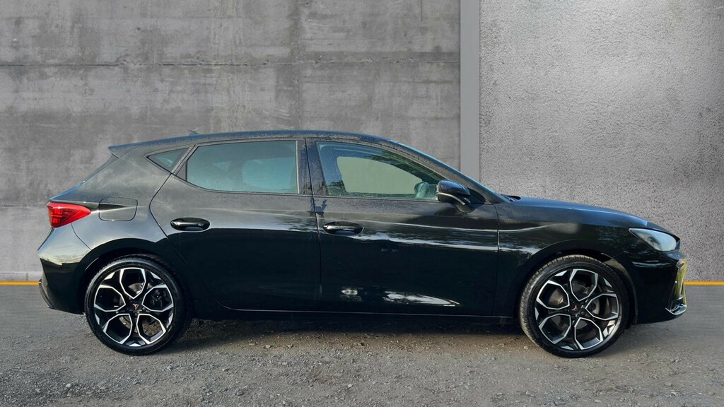 Cupra Leon Leon 1.5 Etsi 150 V2 Dsg  #4