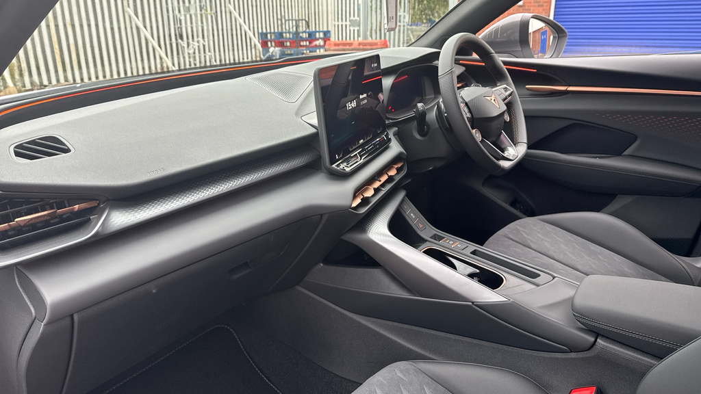 Cupra Terramar Terramar 1.5 Ehybrid 204 V2 Dsg White #2
