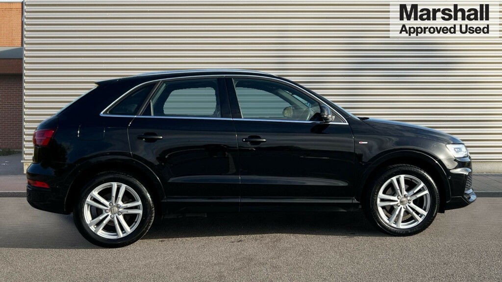 Audi Q3 Q3 2.0 Tdi S Line Edition Black #2