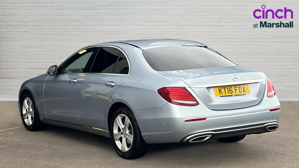 Mercedes-Benz E Class E Class E220d Se 9G-tronic Silver #5