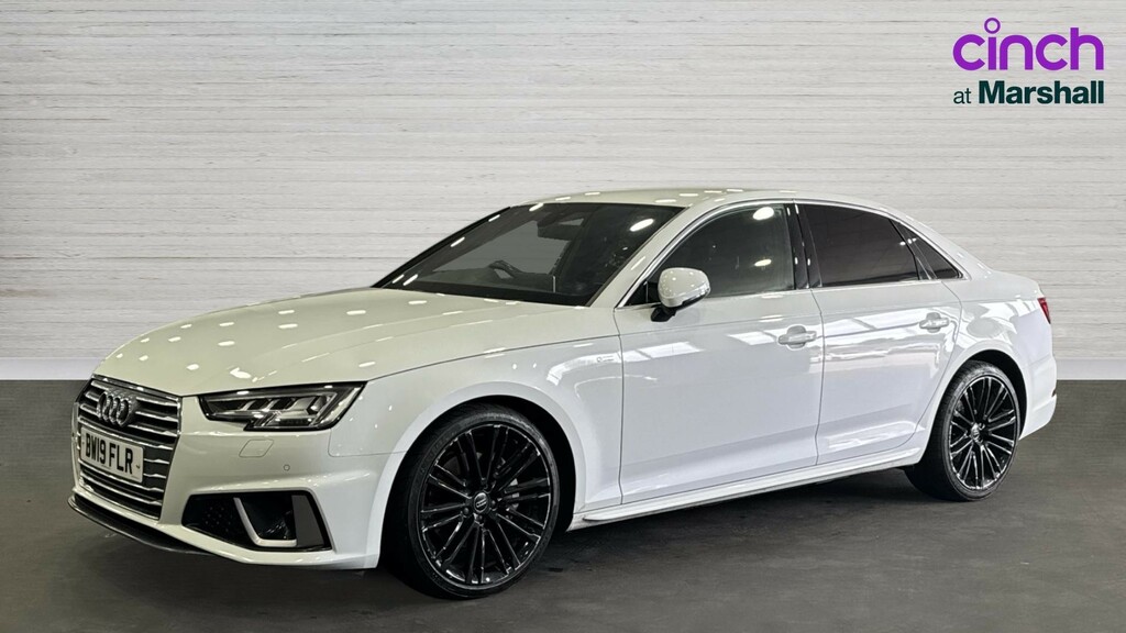 Audi A4 2.0 Tdi 40 Black Edition S White #7