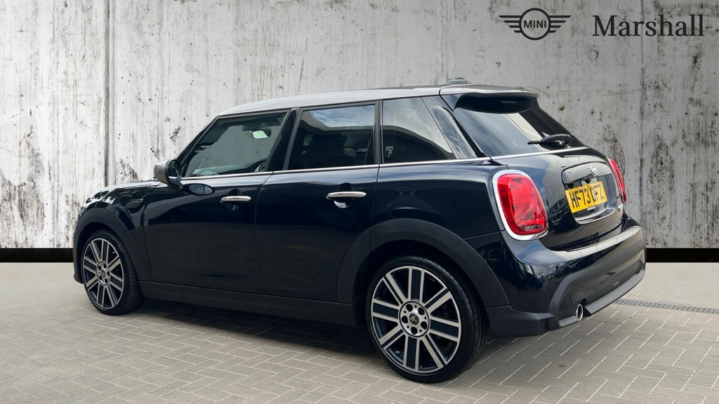 Mini Hatch 1.5 Cooper Exclusive Premium Black #2