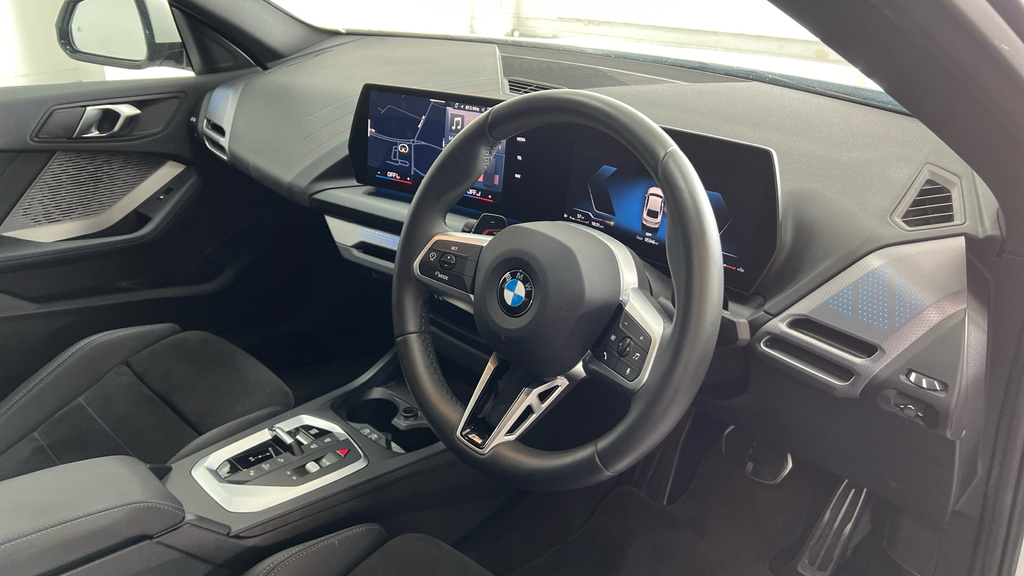 BMW 2 Series 2 Series 220 M Sport Step White #6