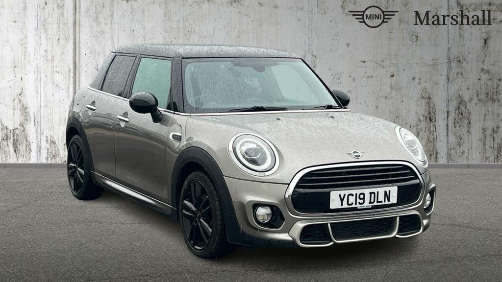 Mini Hatch Hatchback 1.5 Cooper Sport II Nav Pack Silver