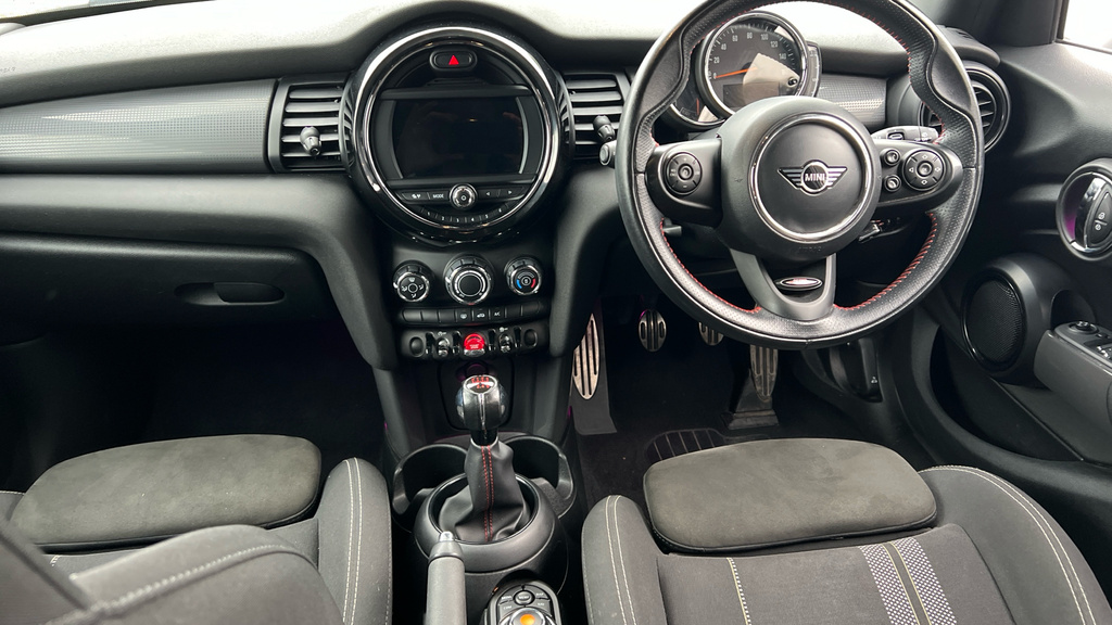 Mini Hatch Hatchback 1.5 Cooper Sport II Nav Pack Silver #4