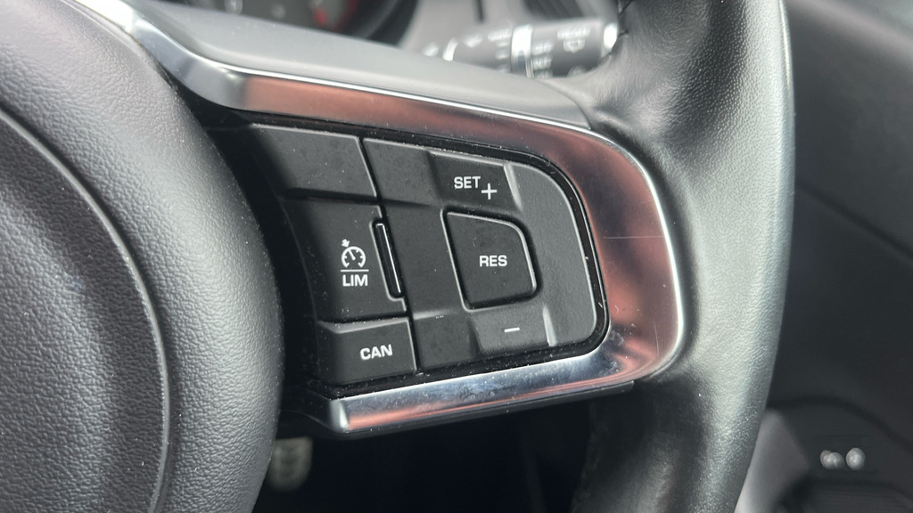 Jaguar E-Pace 2.0D 180 R-dynamic S - Fsh - 2019 19 Blue #21