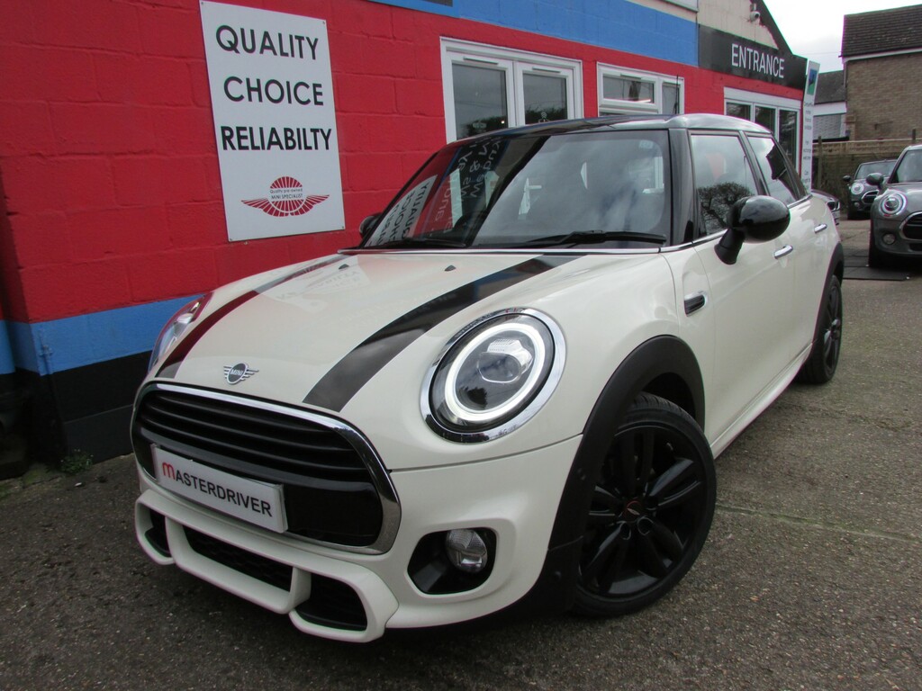 Mini Hatch 1.5 Cooper Sport Hatchback Steptronic E Brown