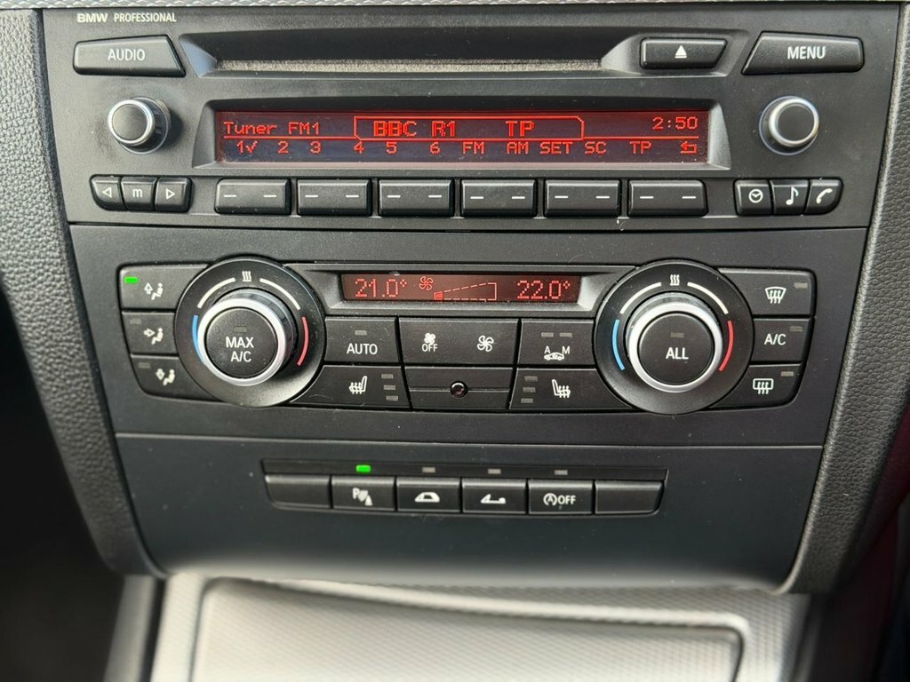 BMW 1 Series 118D M Sport Black #152
