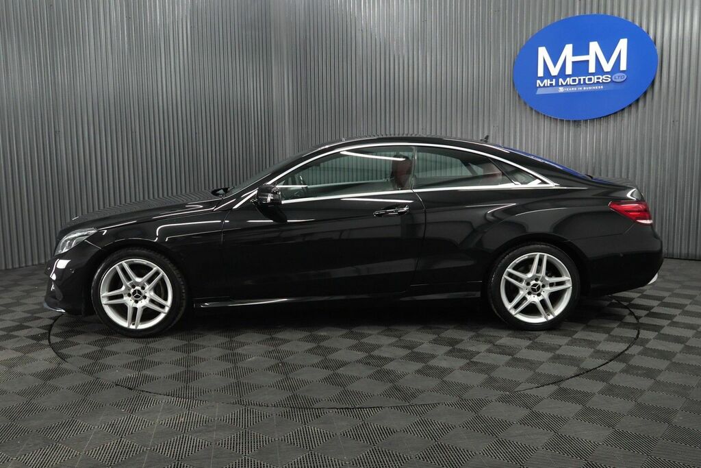 Mercedes-Benz E Class E200 Amg Line Premium Black #3