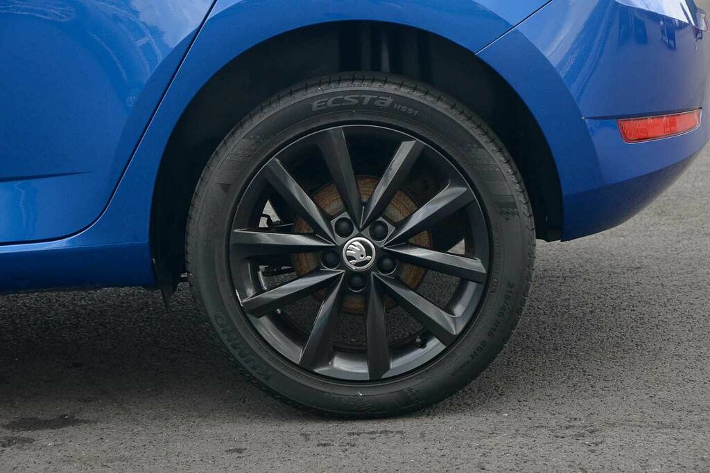 Skoda Fabia 1.0 Mpi 75 Colour Edition Blue #5