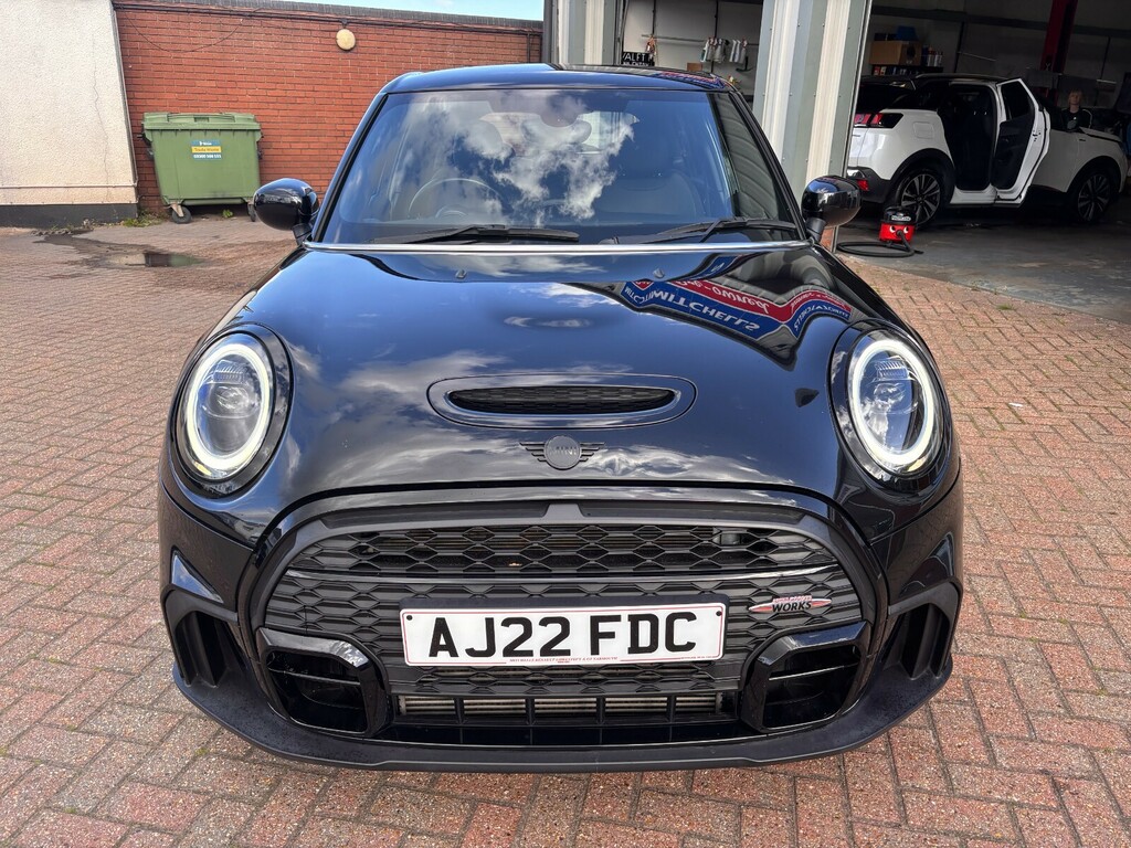 Mini Hatch 2.0 Cooper S Sport Black