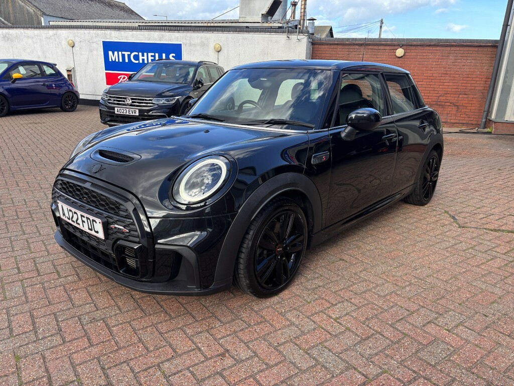 Mini Hatch 2.0 Cooper S Sport Black #2