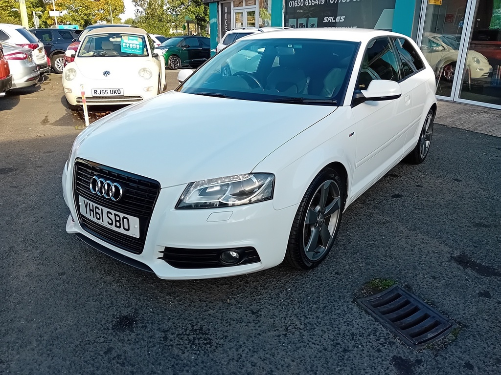 Audi A3 2.0 Tdi Black Edition Hatchback White #6