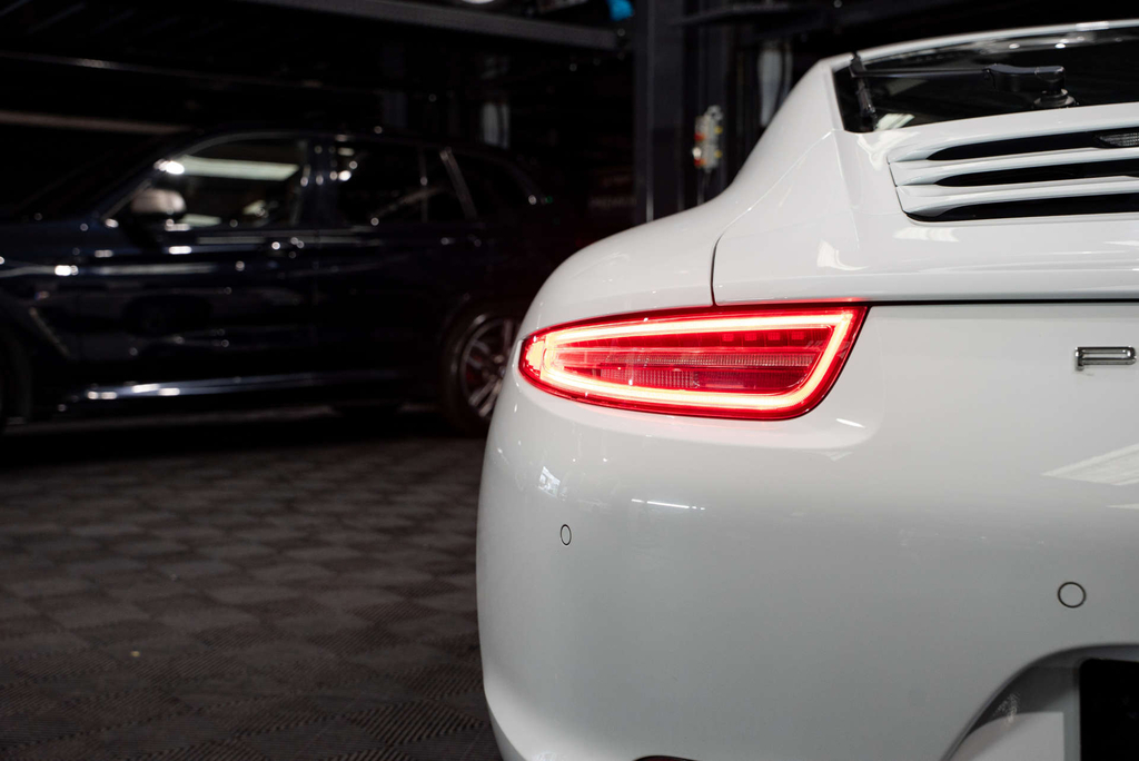 Porsche 911 3.8 991 Carrera S Blue #17