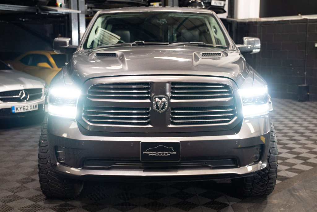 Dodge RAM V8 Hemi 1500 Sport Crew Cab 4X4  #6