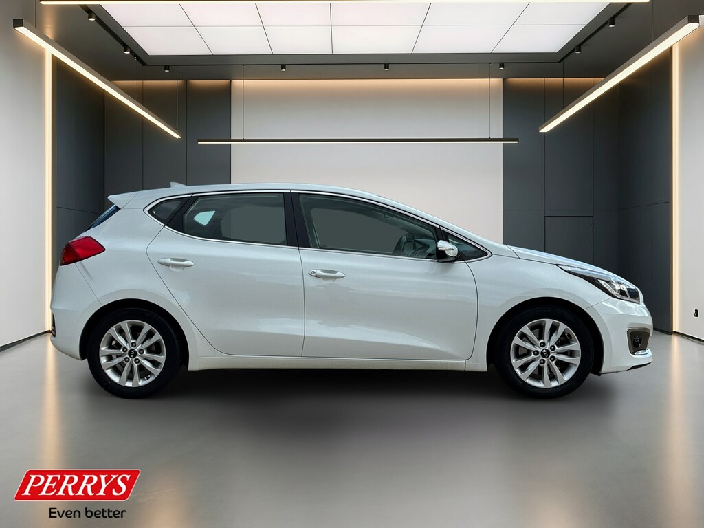Kia Ceed 1.6 Crdi Isg 2 FY18CNF White #3