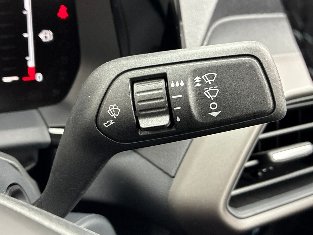 Ford Transit Courier Active Green #39