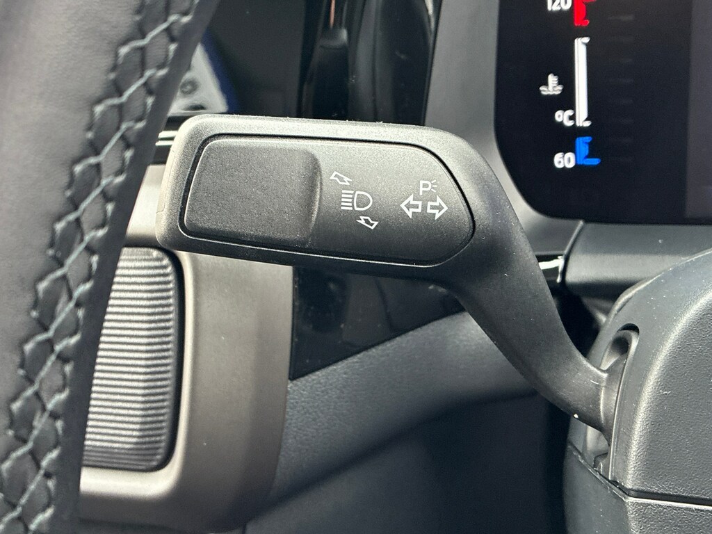 Ford Transit Courier Active Green #37
